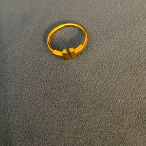 18 k Tiffany logo ring size6